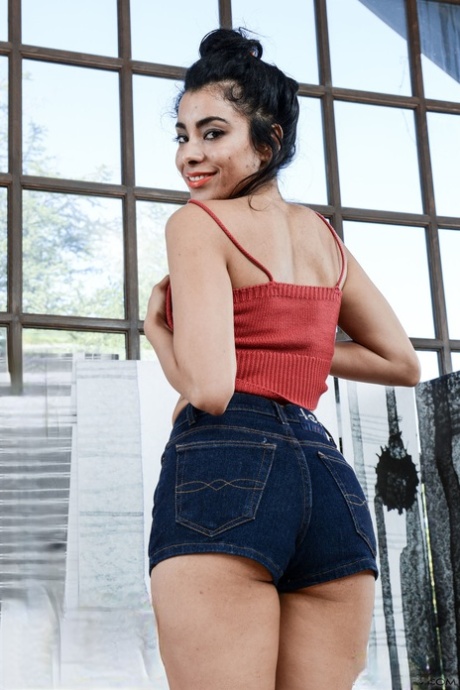 Maya Morena modèle gratuit img